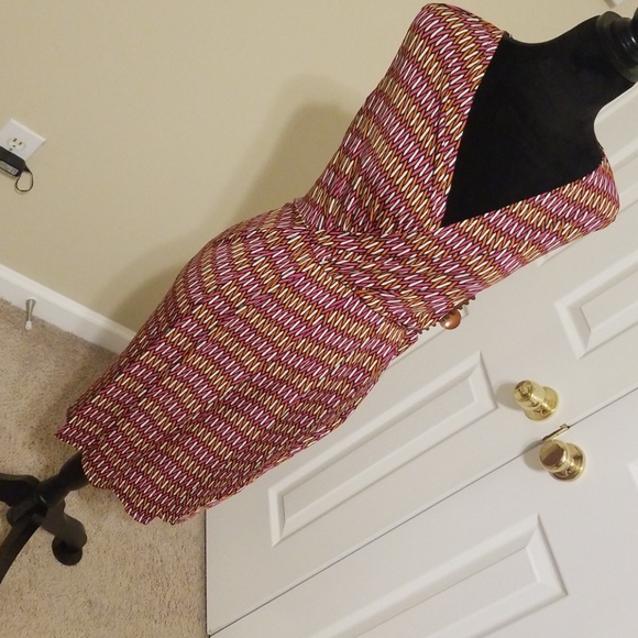 Leota New York Faux Wrap Dress - Picture 6 of 6